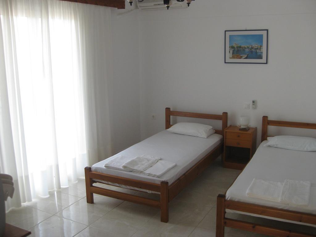 Hotel Maravelias House Arcangelo Camera foto