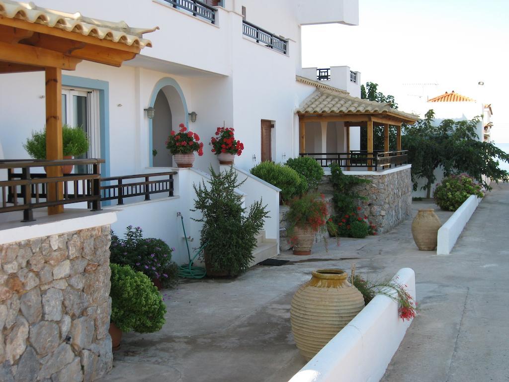 Hotel Maravelias House Arcangelo Esterno foto