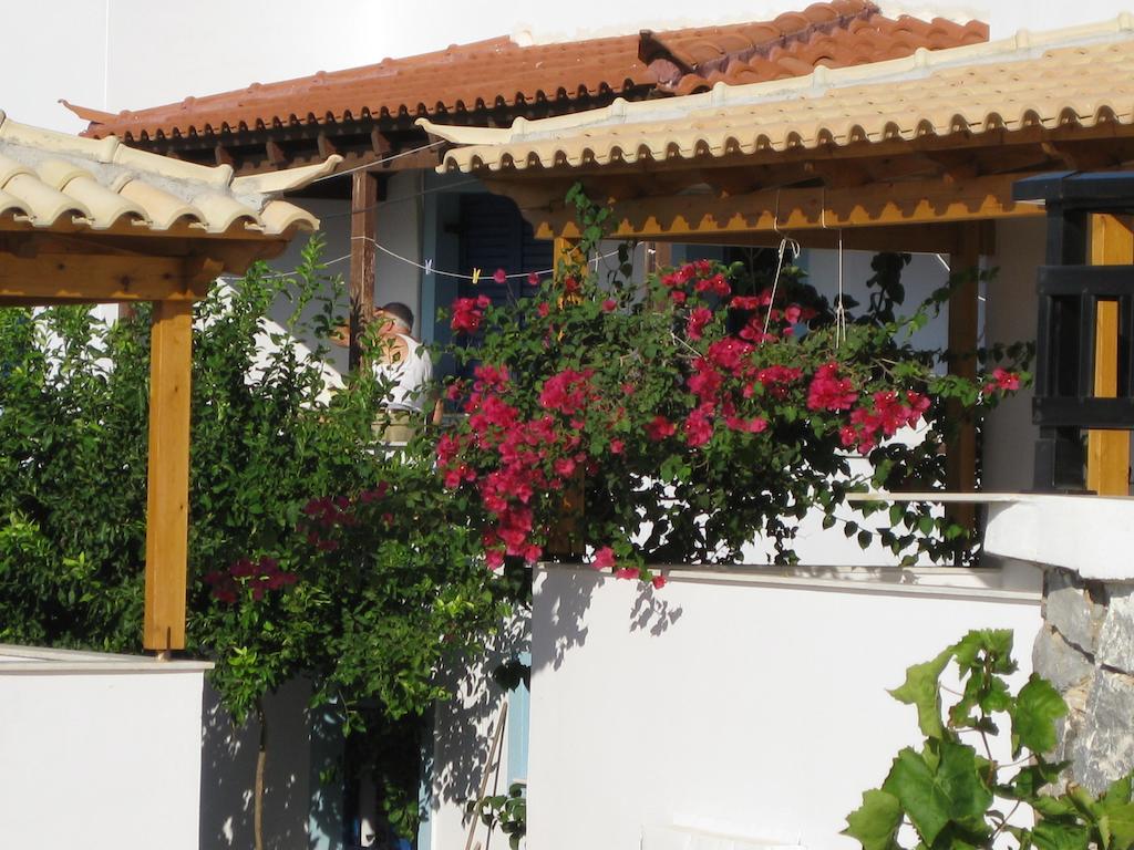 Hotel Maravelias House Arcangelo Esterno foto