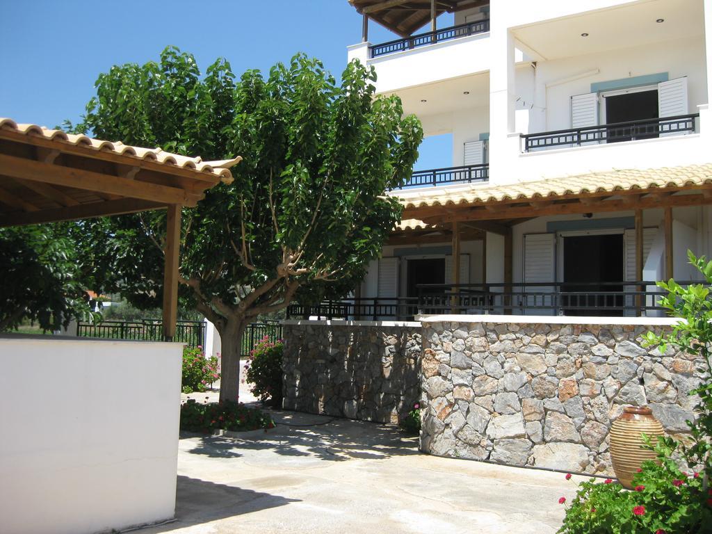 Hotel Maravelias House Arcangelo Esterno foto