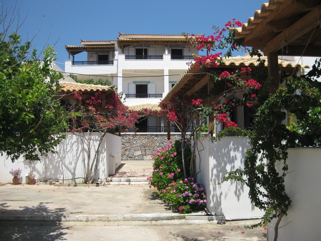 Hotel Maravelias House Arcangelo Esterno foto