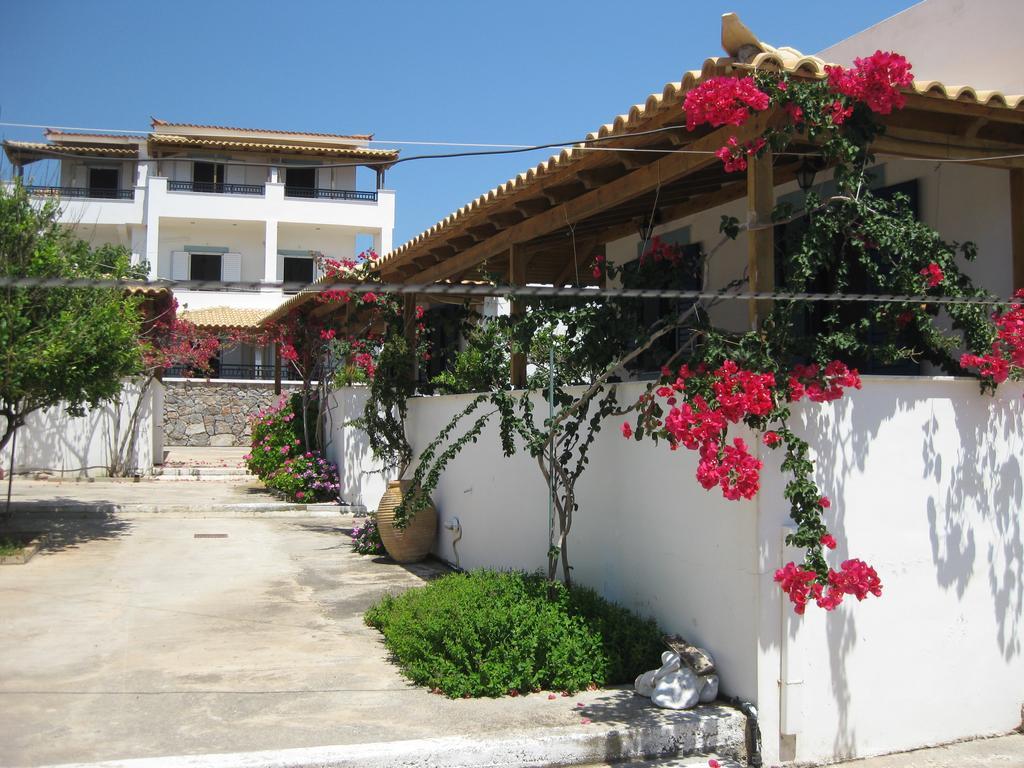 Hotel Maravelias House Arcangelo Esterno foto