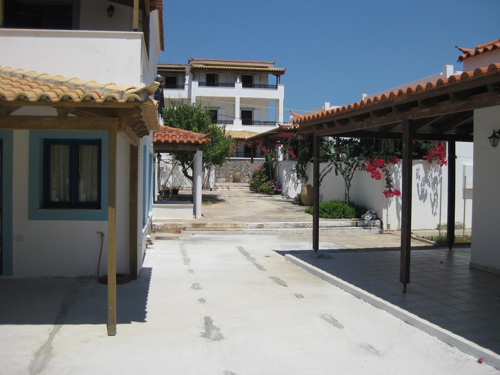 Hotel Maravelias House Arcangelo Esterno foto